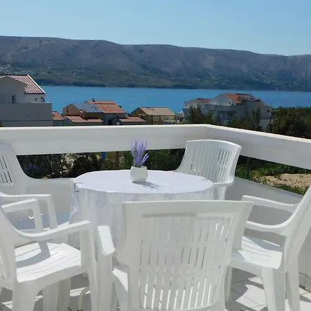 Apartmani Salus Pag Town Exterior photo